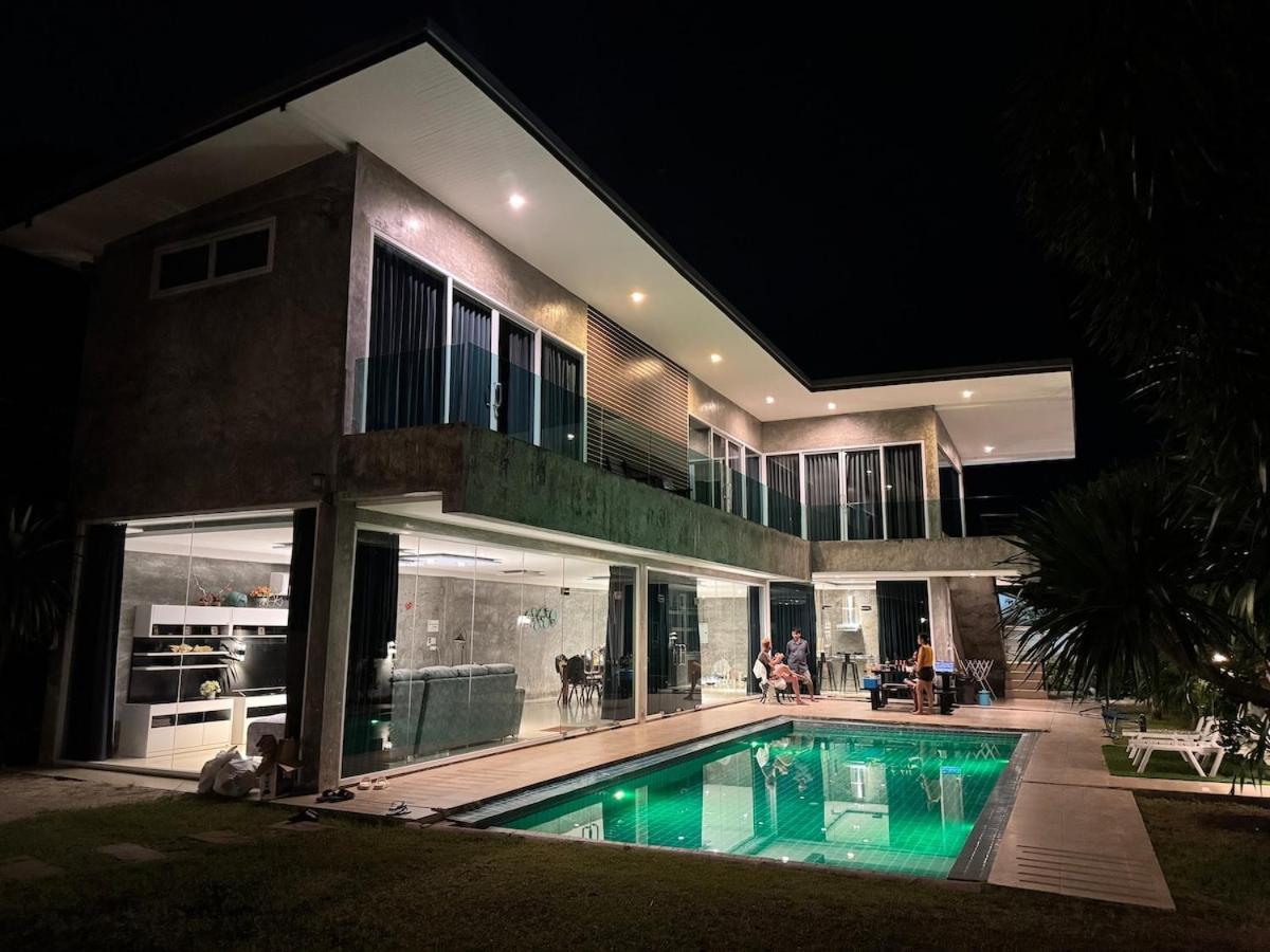 Pousada 3 Bed, Pool And Grass Garden, Chaweng, Spacious Amphoe Koksamui
